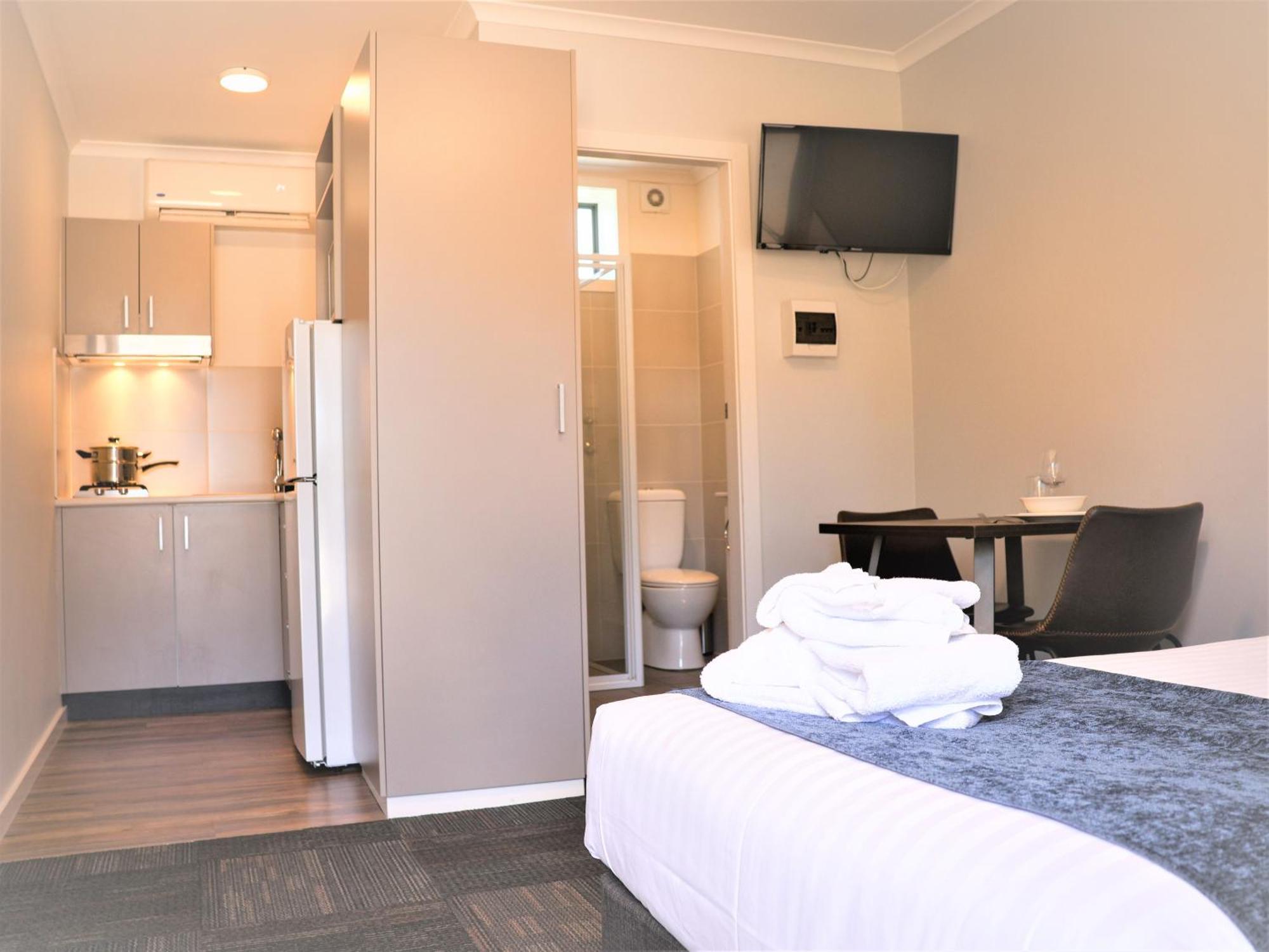 Eastend Studio Apartments Dubbo Esterno foto