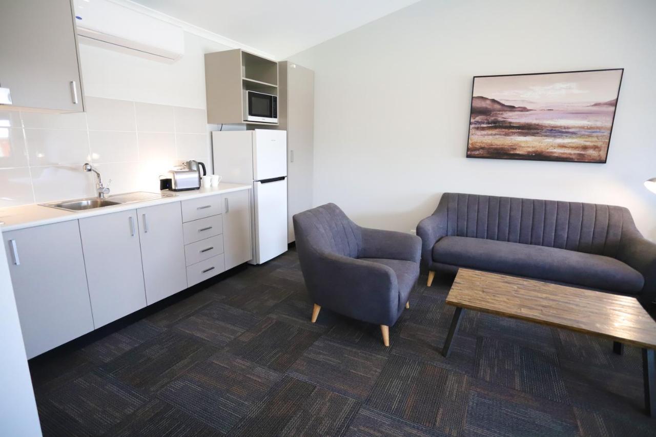 Eastend Studio Apartments Dubbo Esterno foto