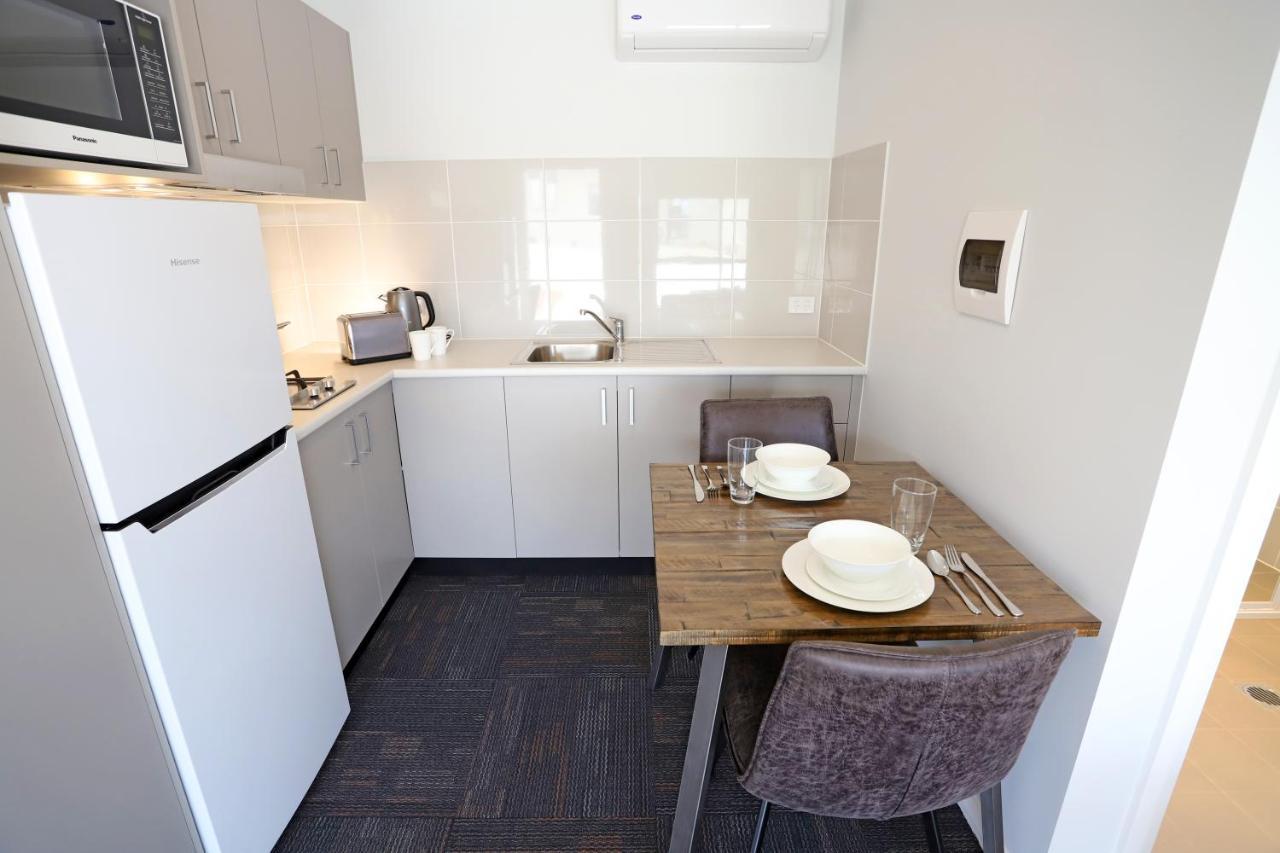 Eastend Studio Apartments Dubbo Esterno foto
