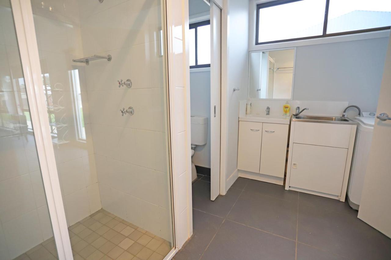Eastend Studio Apartments Dubbo Esterno foto